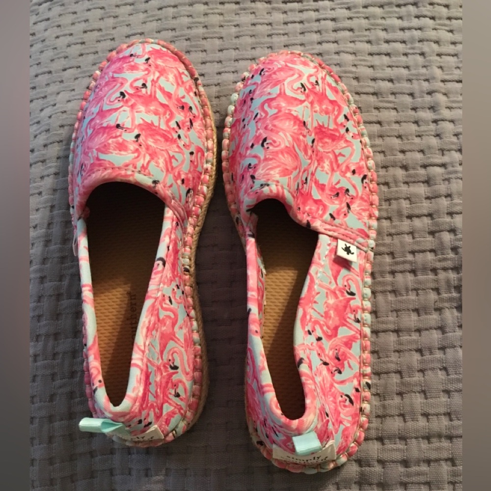 Simply Southern Pink Flamingo Shoes. Like new with minimal wear.